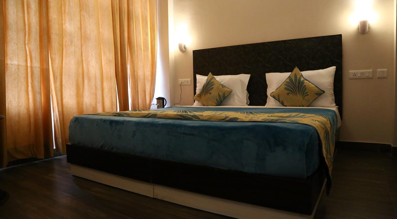 Kasauli Continental Resort Eksteriør billede