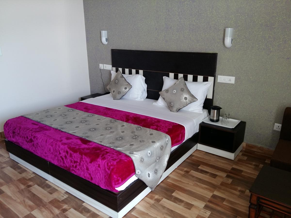 Kasauli Continental Resort Eksteriør billede